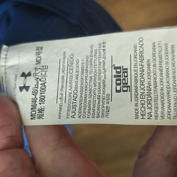 Under Armour Cold Gear long sleeve shirt - Picture 4 of 4